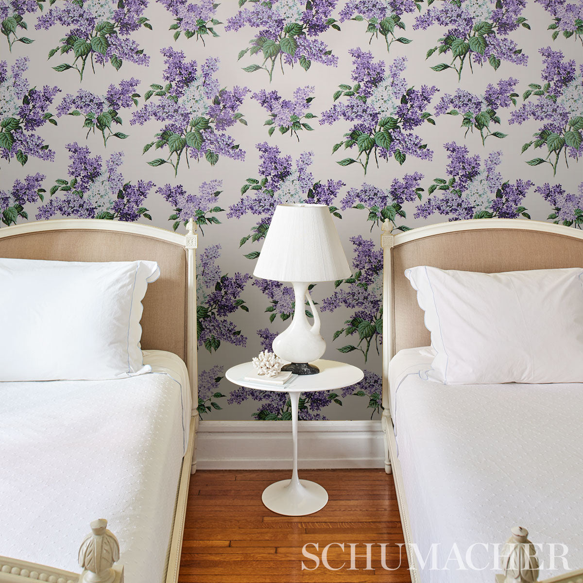 Proust's Lilacs Purple by Schumacher Large-Scale Floral Wallpaper – Johnson Hartig 5014310