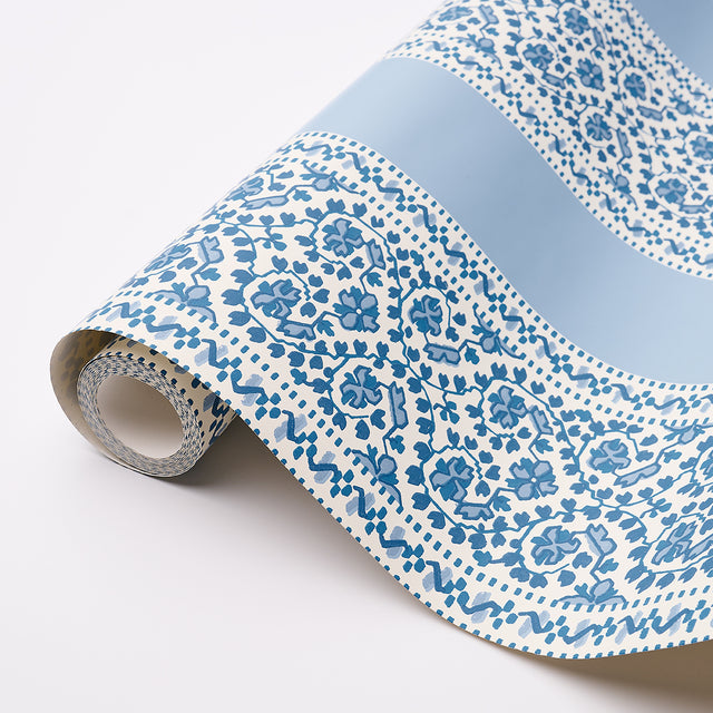 JASMINE Indigo by Schumacher Blue and White Floral Stripe Wallpaper – Schumacher 5014340