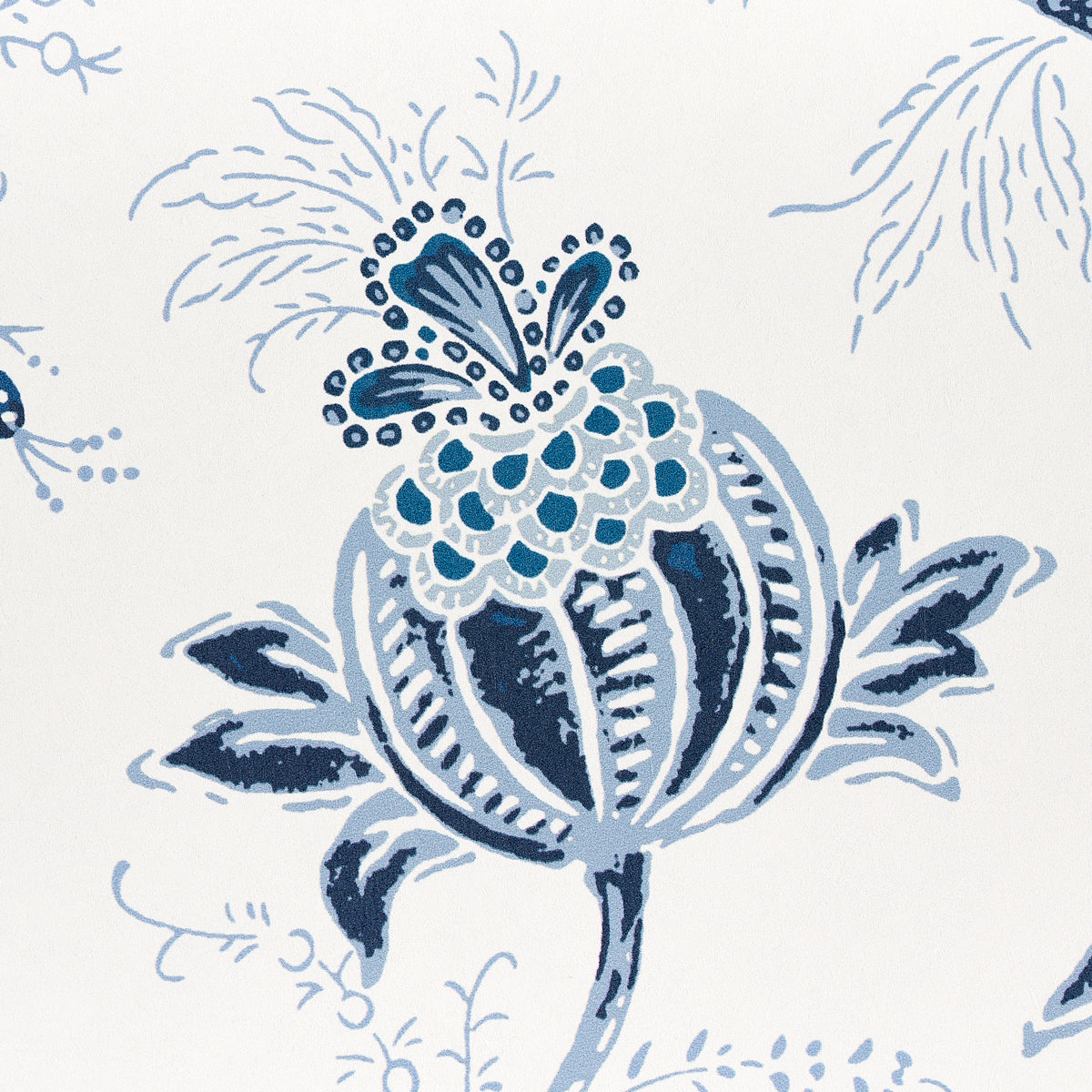 Chinoiserie Vine Cobalt by Mark D. Sikes Schumacher Wallpaper – 5014350