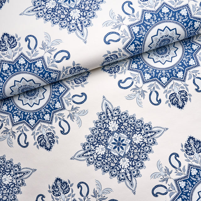 Montecito Medallion Indigo by Mark D. Sikes Large-Scale Medallion Wallpaper – Schumacher 5014360