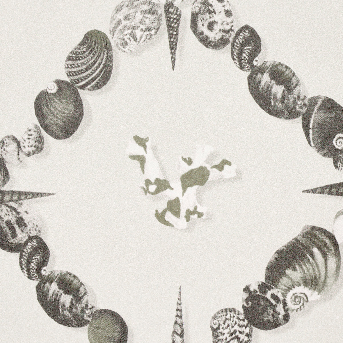 Grotto Treillage Grisaille by Charlap Hyman & Herrero Shell Trellis Wallpaper – Schumacher 5014491