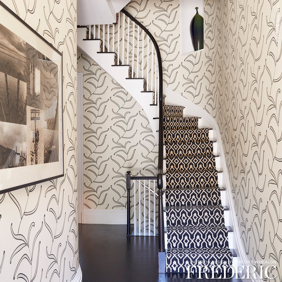 Caterpillar Leaf Black and Cream by Neisha Crosland Botanical Wallpaper – Schumacher 5014530