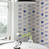 Onie's Teacups Porcelain by Schumacher Blue & White Chinoiserie Teacup Wallpaper – Schumacher 5014782