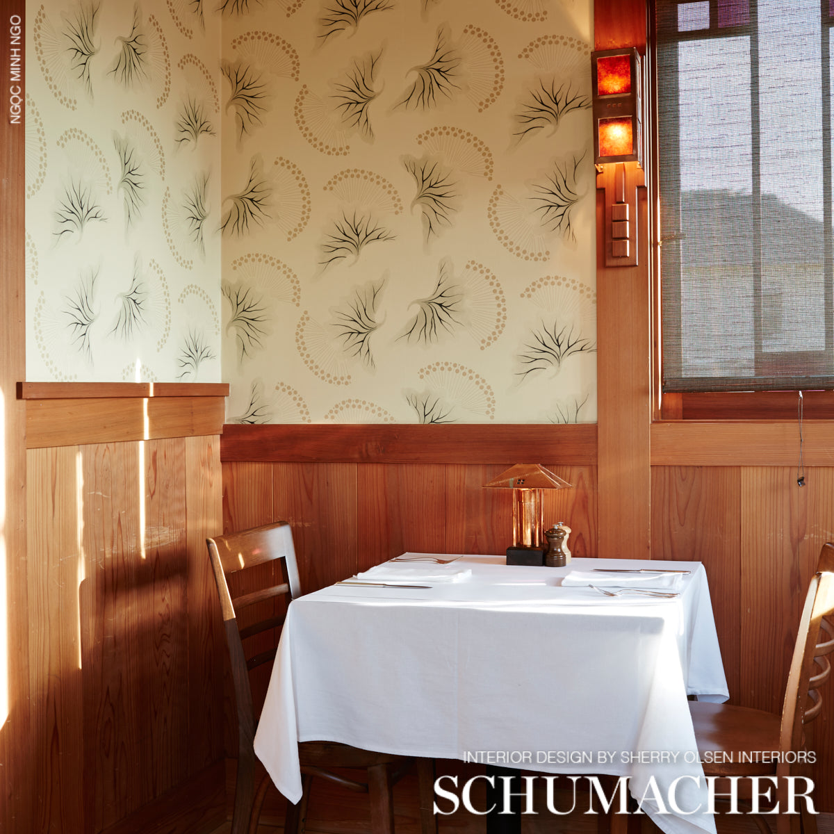 Anemone Black & White by Neisha Crosland Modern Botanical Wallpaper – Schumacher 5014970