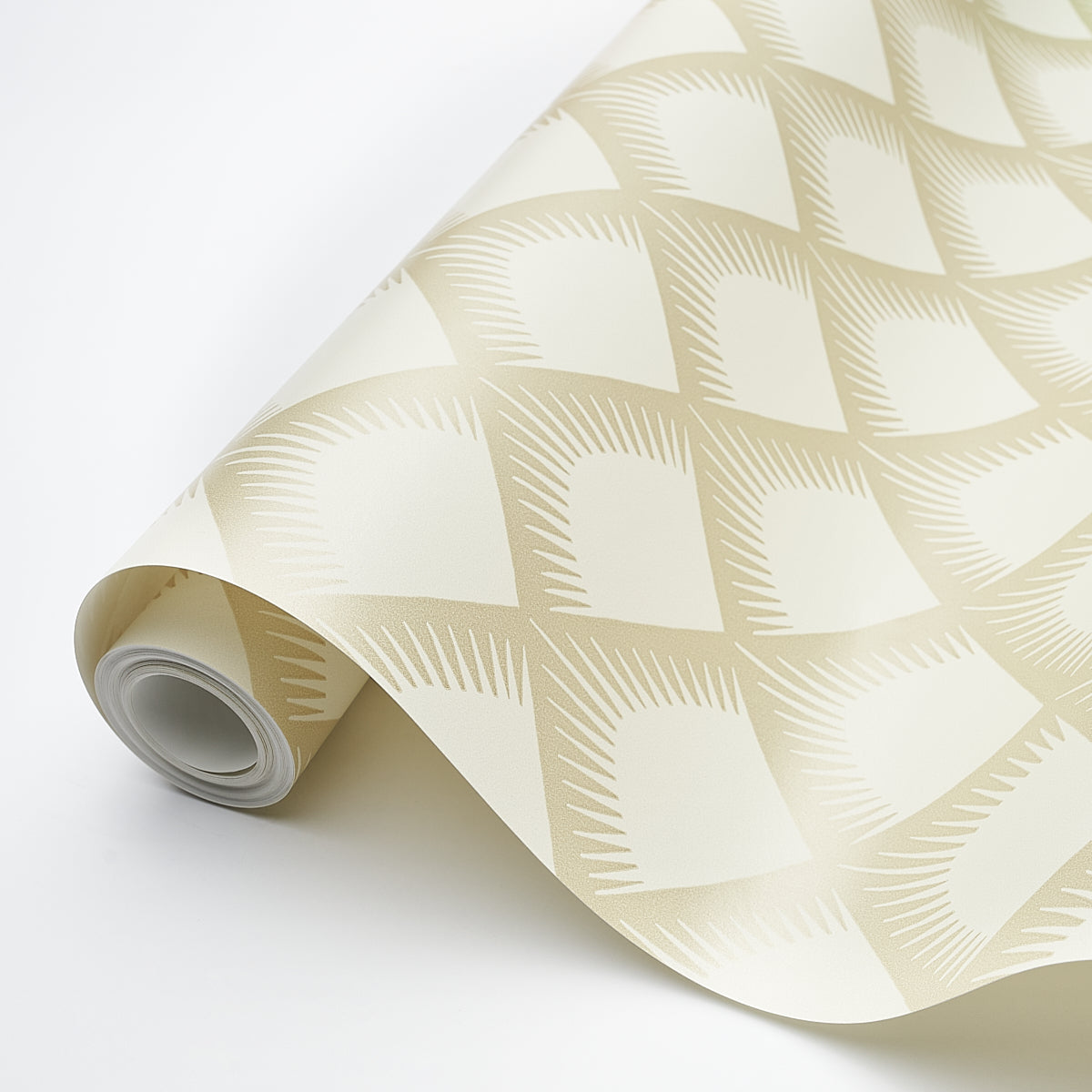 Maize Soft Gold by Neisha Crosland Geometric Trellis Wallpaper – Schumacher 5015041