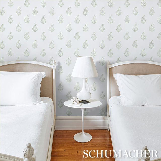 Kerala Paisley II Leaf by Schumacher Jacaranda Collection Green Paisley Wallpaper – Schumacher 5015210
