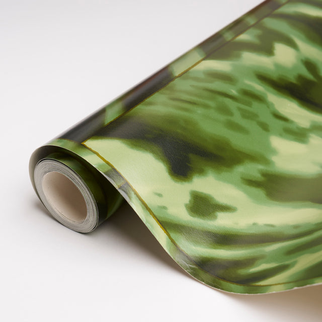 Tortoise Shell Amazon by Celerie Kemble Faux Tortoise Lacquered Wallpaper – Schumacher 5015371