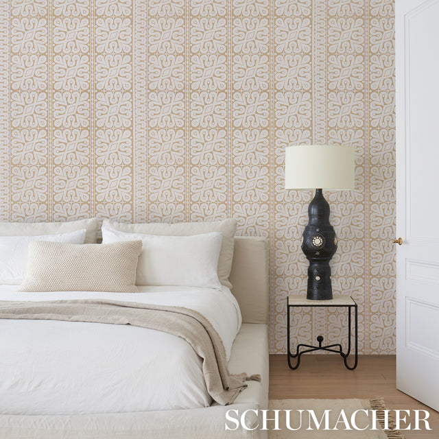 Borneo Grasscloth White by Schumacher Hand Screen Printed Geometric Stripe Wallpaper – 5015411
