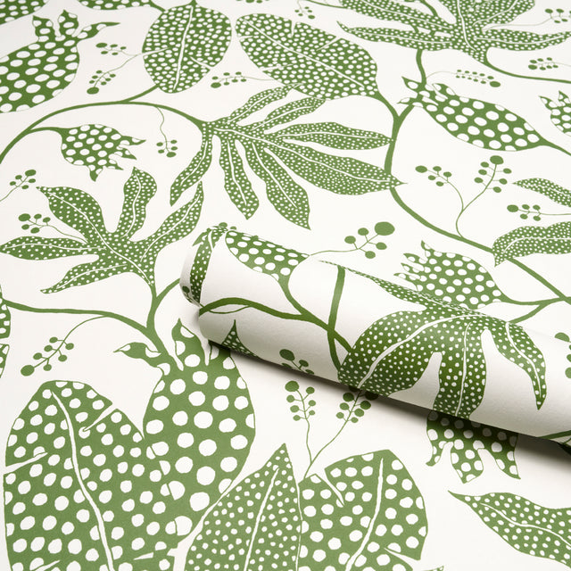 Polka Dot Jungle Green & Ivory by Marian McEvoy Botanical Wallpaper – Schumacher 5015463