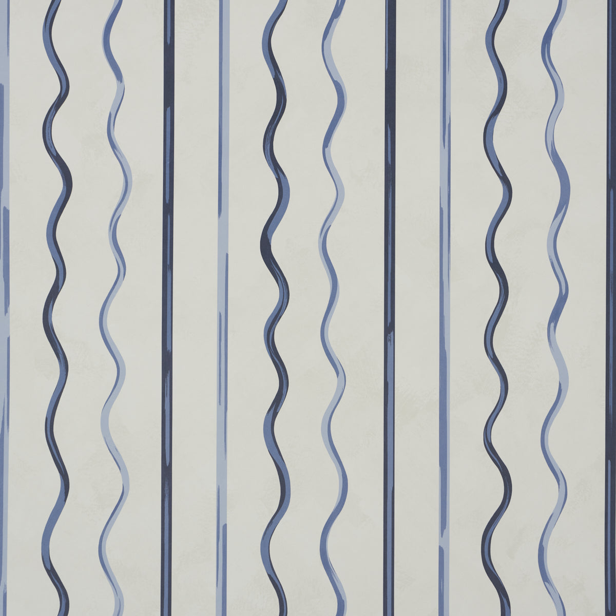 Affogato wallpaper by Schumacher in Cornflower & Deep Navy, featuring painterly serpentine stripes inspired by scalloped café awnings.
