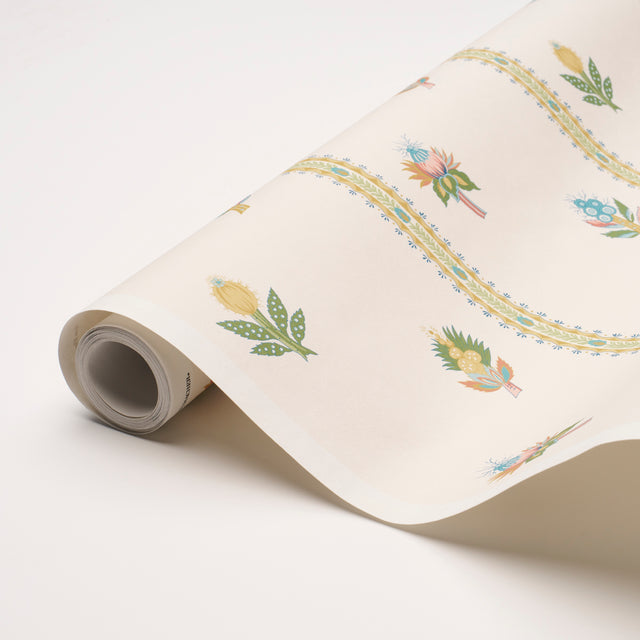 LES FLEURS EXOTIQUES Citron by Schumacher Domino Effect Collection Vintage Floral Stripe Wallpaper – Schumacher 5015661
