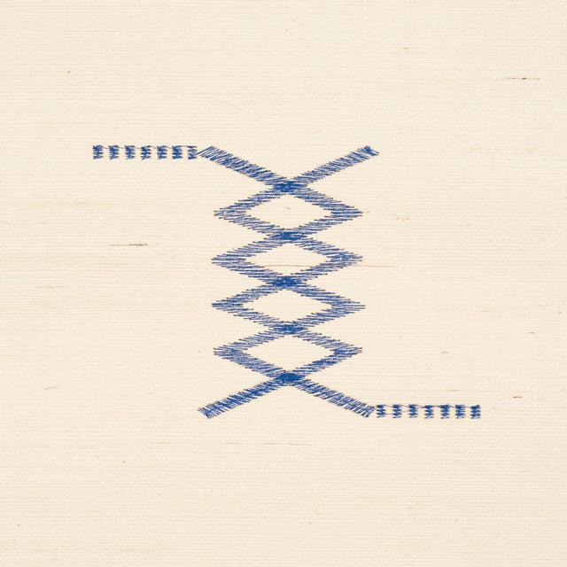 Kin Sisal Embroidery Ink on Ivory by Schumacher Modern Hand-Stitched Sisal Wallpaper – Schumacher 5015781