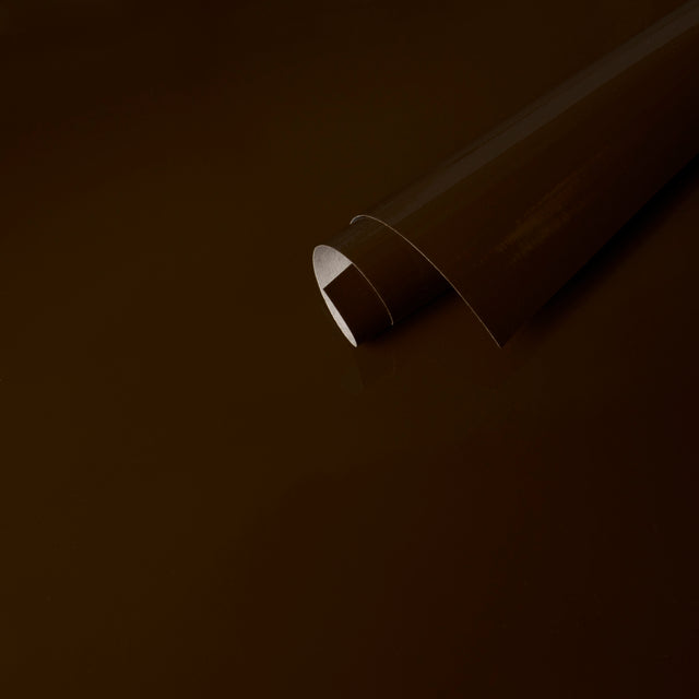Ace Faux Lacquer Performance Vinyl Mocha Schumacher – 5015942