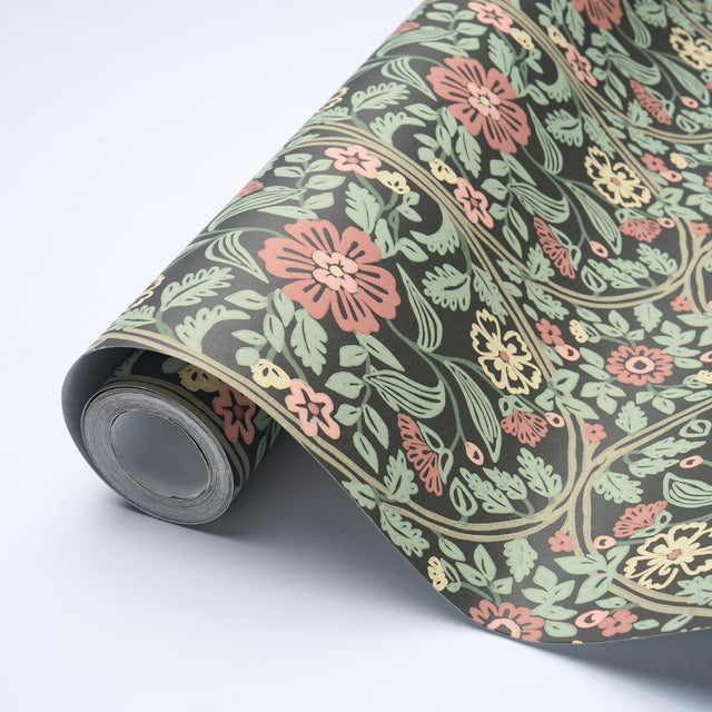 Garden Guild Midnight by Schumacher Elegant Botanical Floral Wallpaper – Schumacher 5016270