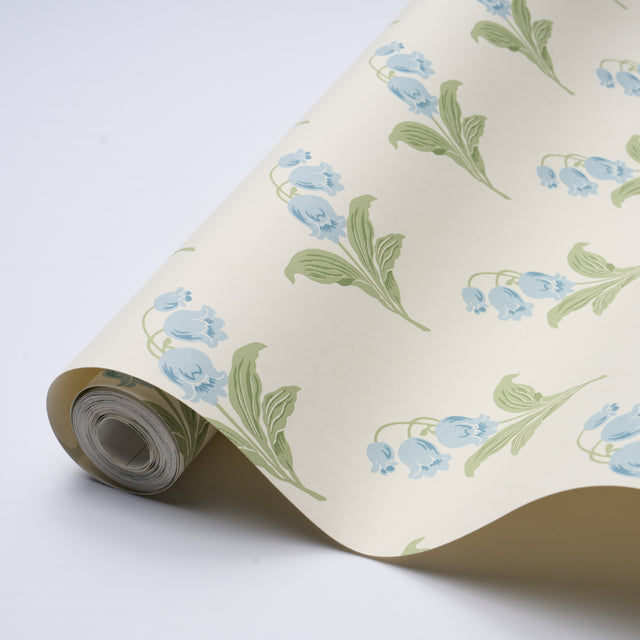 Lily of the Valley Bluebell by Schumacher Classic Floral Wallpaper – Schumacher 5016280
