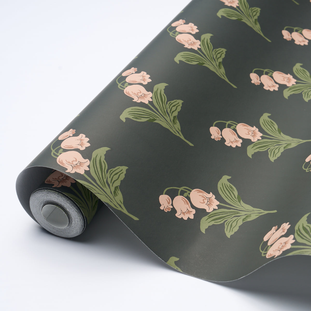Lily of the Valley Midnight by Schumacher Classic Floral Wallpaper – Schumacher 5016282