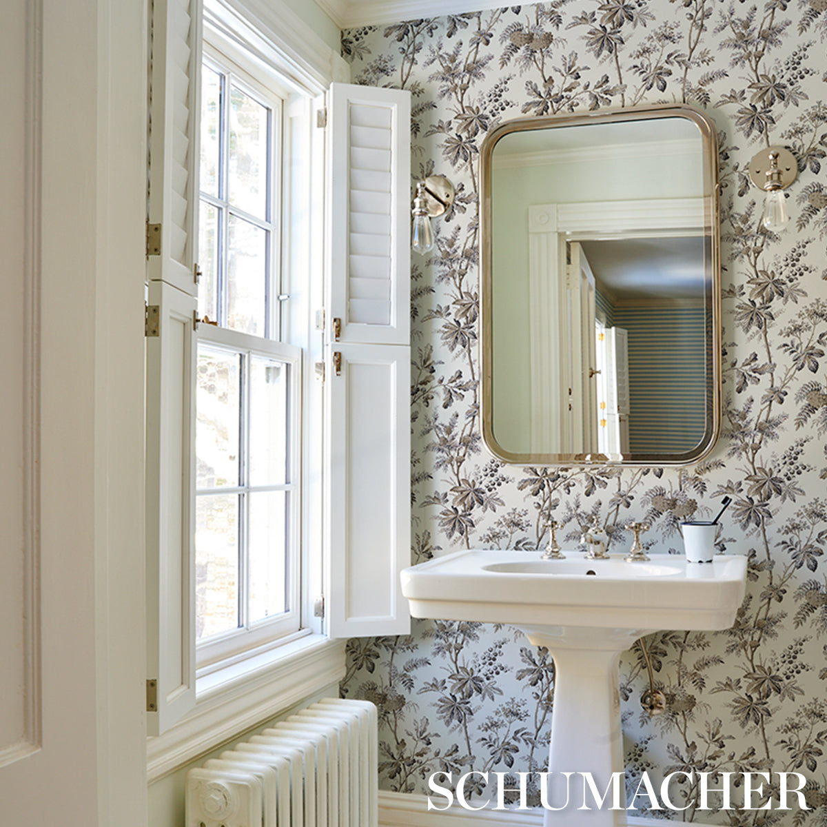 Brantwood Vine Graphite by Schumacher Botanical Wallpaper – Schumacher 5016352
