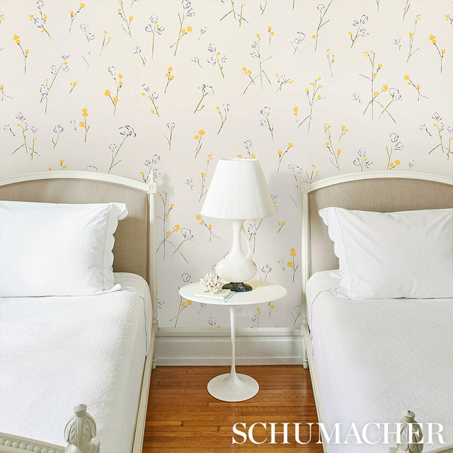 Alex's Floral Daffodil by Schumacher Painterly Floral Wallpaper – Schumacher 5016400