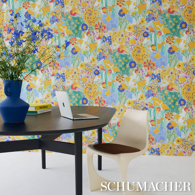 Frank's Garden Botanical Wallpaper in Yellows by Schumacher Design Lab – Schumacher 5016420