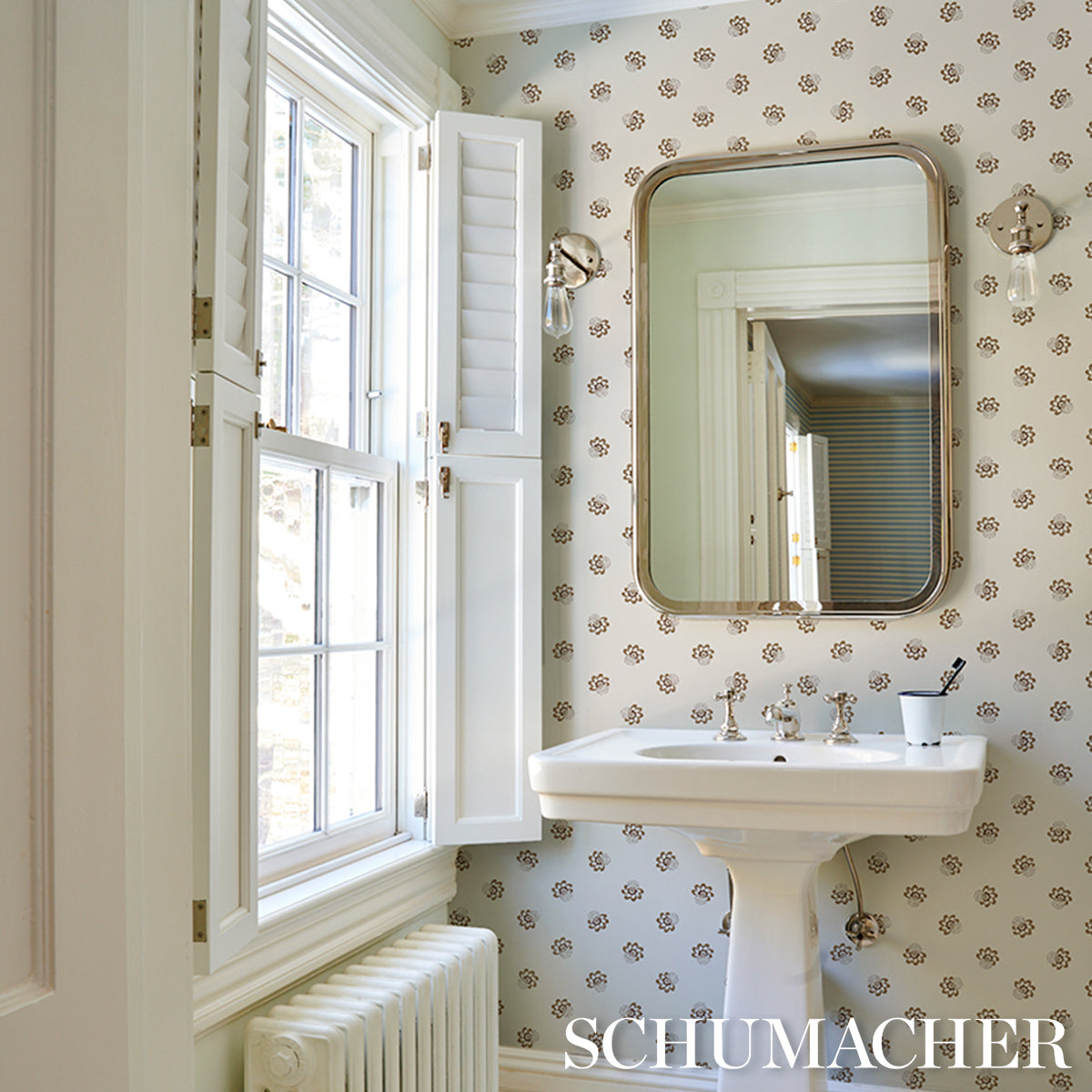 Auclair Floral Brown by Schumacher Small-Scale Tossed Flower Wallpaper – Schumacher 5016481