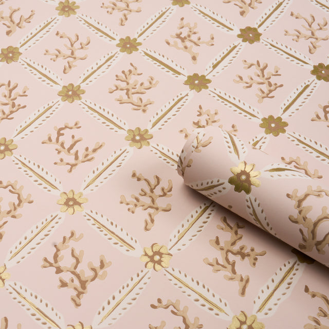 Corail Leaf Trellis Blush by Timothy Corrigan Botanical Trellis Wallpaper – Schumacher 5016642