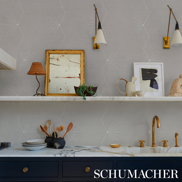 Royère Stripe Sisal Dove by Schumacher Art Deco Stripe Sisal Wallpaper – Schumacher 5016720