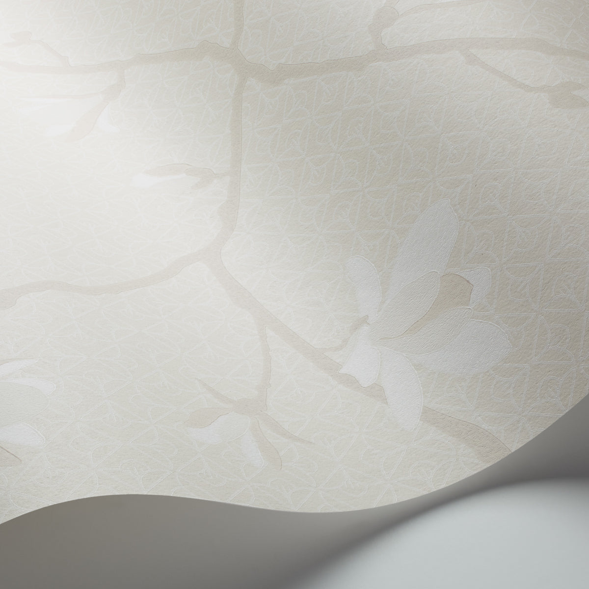 Magnolia Bone by Boråstapeter Floral Wallpaper – Schumacher 5452