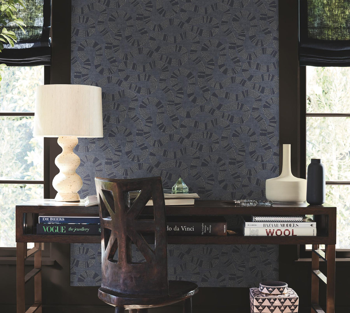 Ophidia Navy by Antonina Vella Wallpaper – York Designer Series AB3002