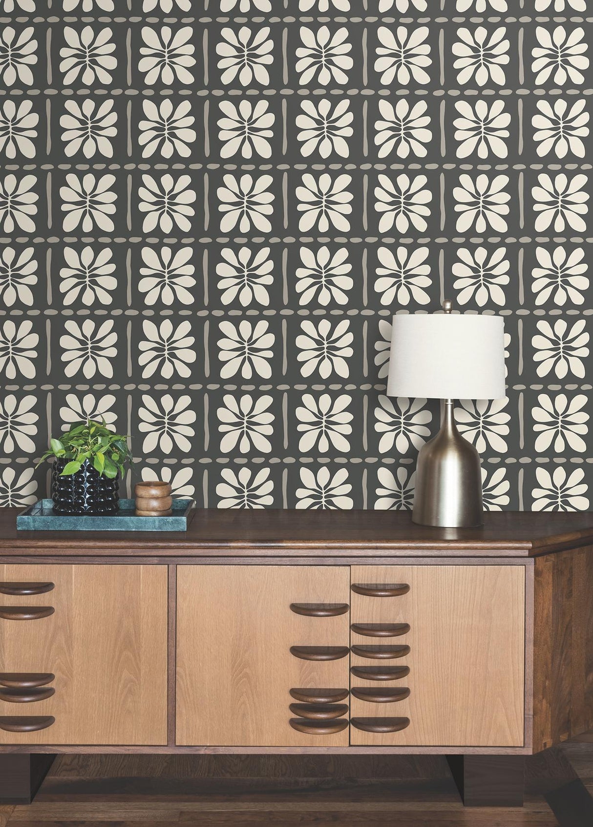 Mimosa Fleur Carbon Black by York Wallcoverings Floral Wallpaper – York Wallcoverings ZM2810