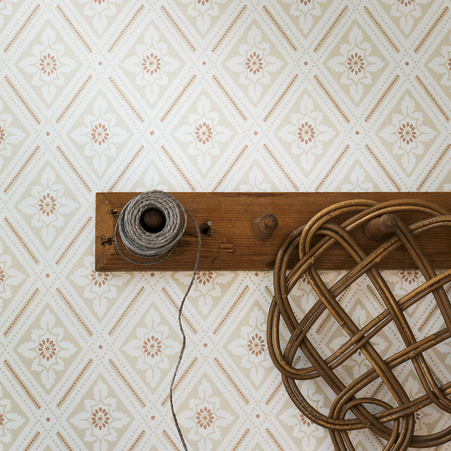 Ester Natural Diamond Trellis Wallpaper by Boråstapeter – Schumacher 7660