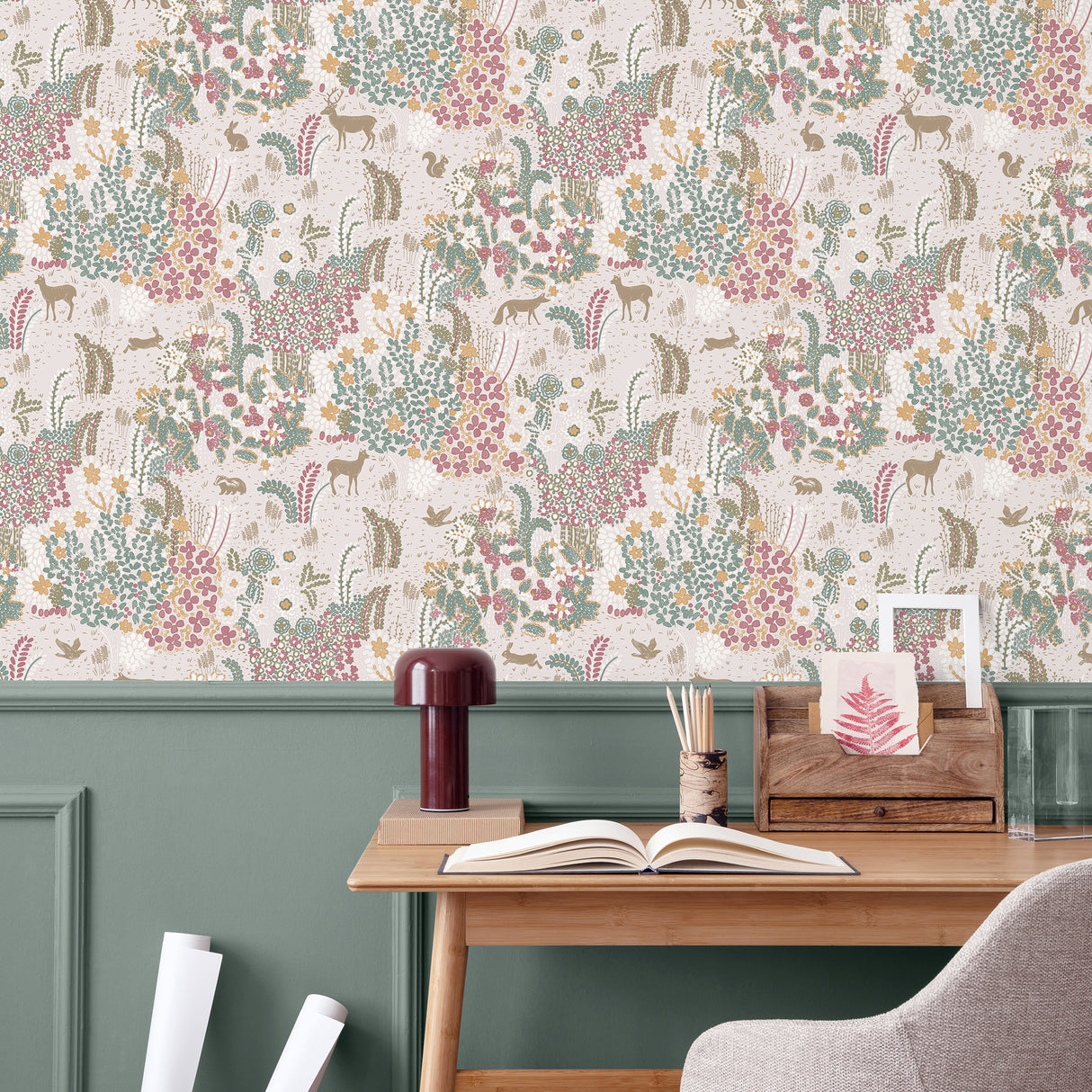 Babylon Pink by Veer Decor Floral Wallpaper – 8195-AC2