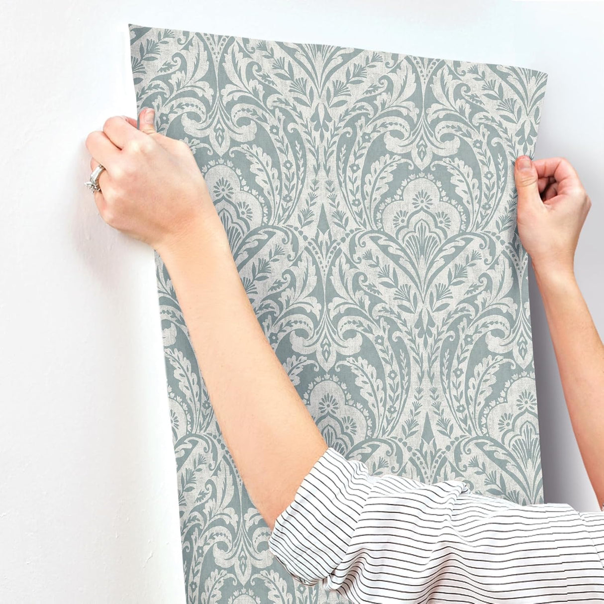 Berkshire Denim by A-Street Prints Damask Wallpaper – A-Street Prints 4147-27380