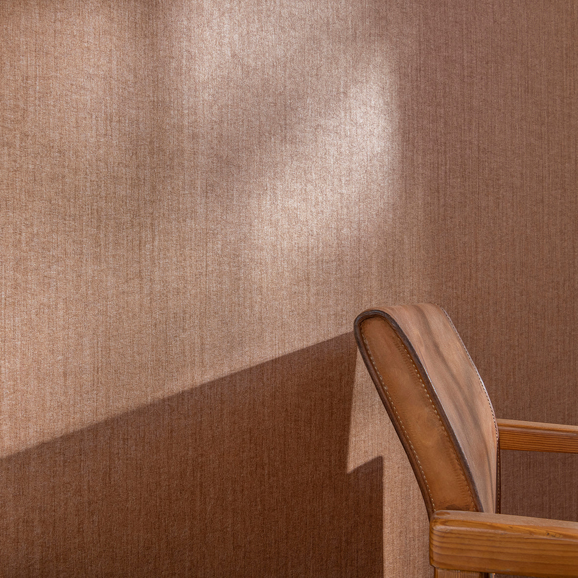 Papyrus Lux Copper by Veer Decor Abstract Wallpaper – Veer Decor 8251-AA3
