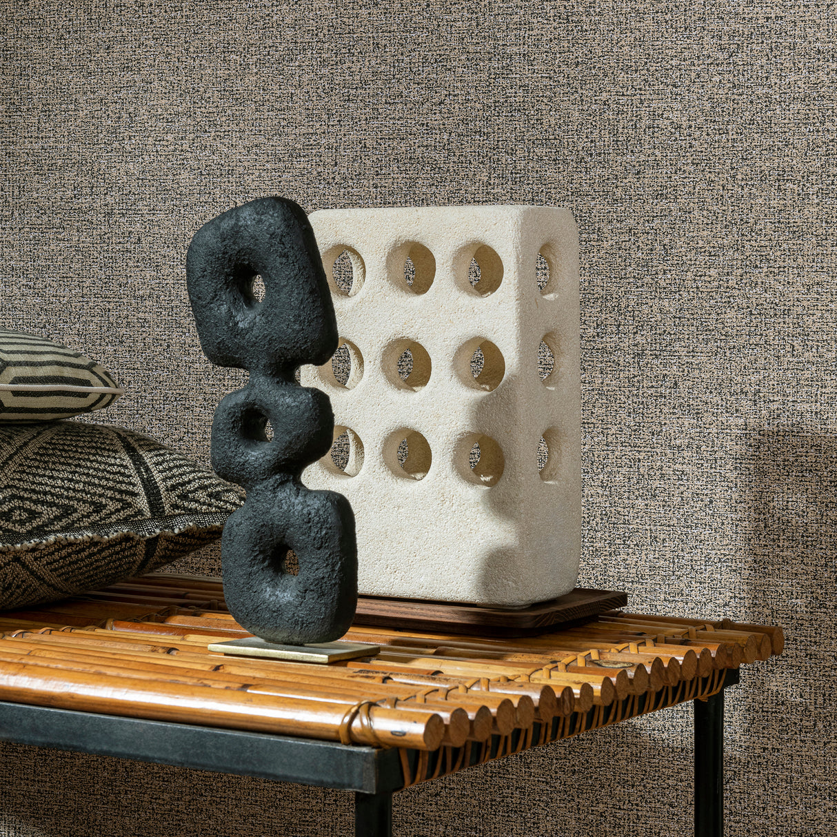 Bossanova Linen Texture Gray by Veer Decor Faux Linen Wallpaper – Veer Decor 8251-AC3