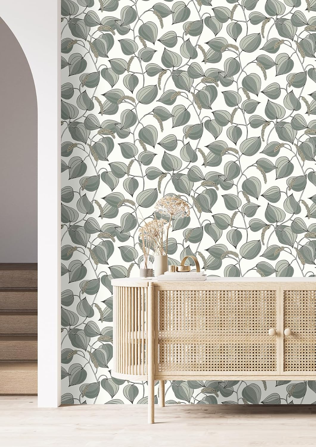 Alaia Green Leafy Vine by Rasch Wallpaper- Brewster Home Fashions RH580518