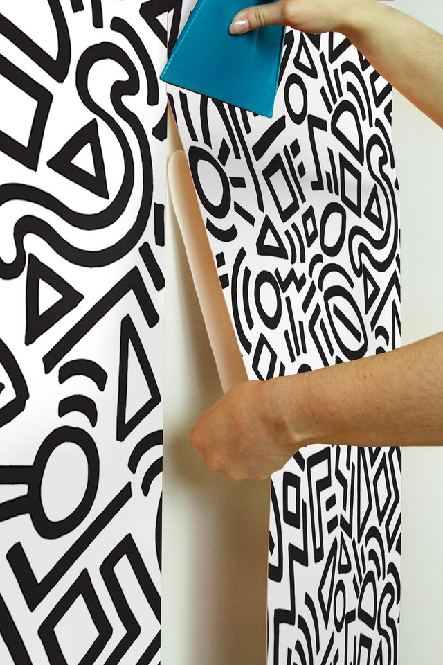 Doodle Abstract Black Peel & Stick Wallpaper with Modern Geometric Graphic Pattern - NuWallpaper AES4789