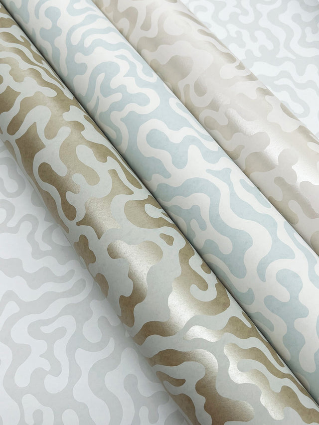 Nebulous Cloud Almond & Metallic Wallpaper with Modern Geometric Motif - York AG2021