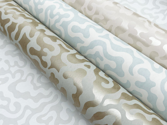 Nebulous Cloud Almond & Metallic Wallpaper with Modern Geometric Motif - York AG2021