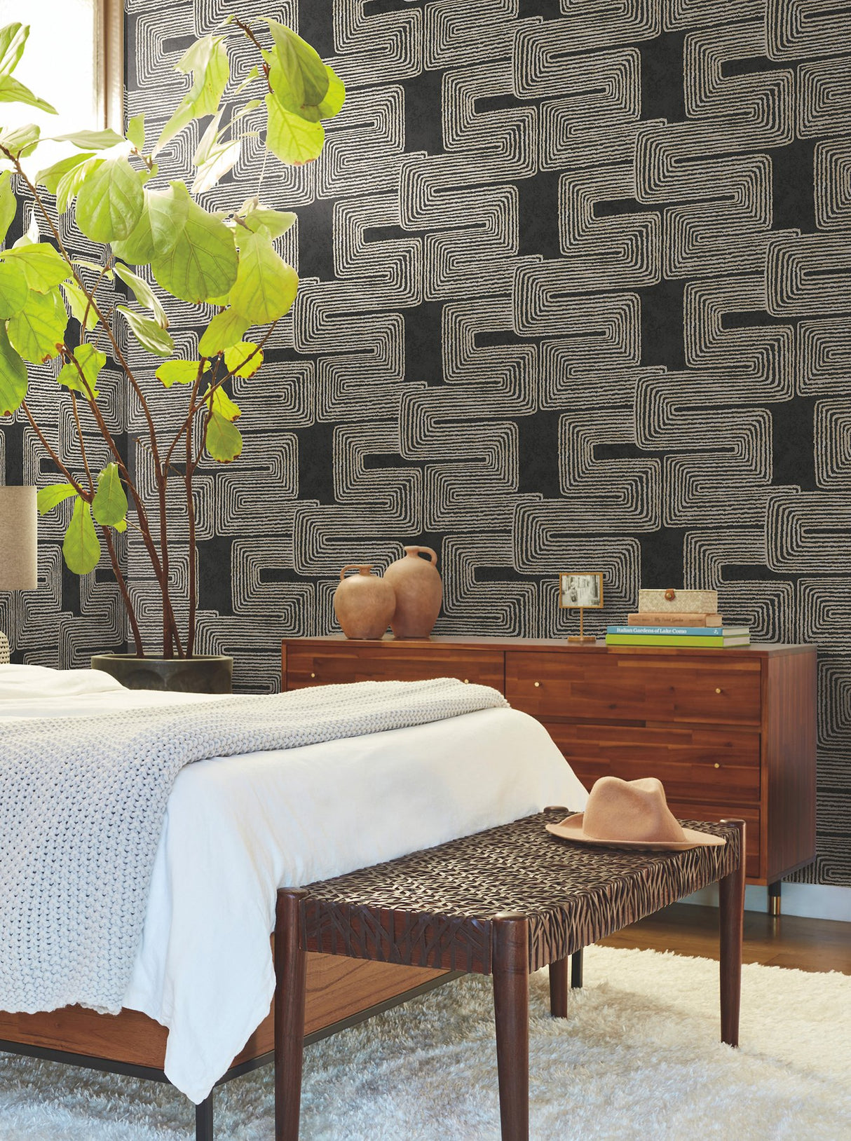 Zulu Thread Black & Gold Metallic Bohemian Wallpaper - York AG2032