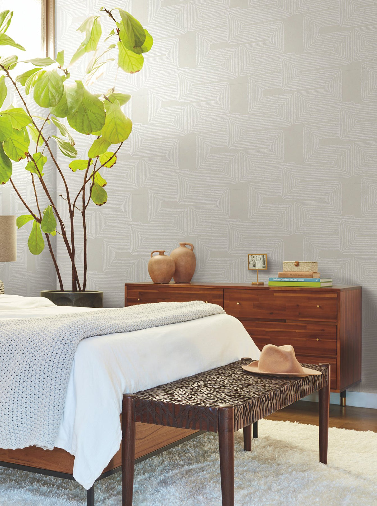 Zulu Thread Neutral & Pearl Wallpaper with Metallic Bohemian Abstract Pattern - York AG2036