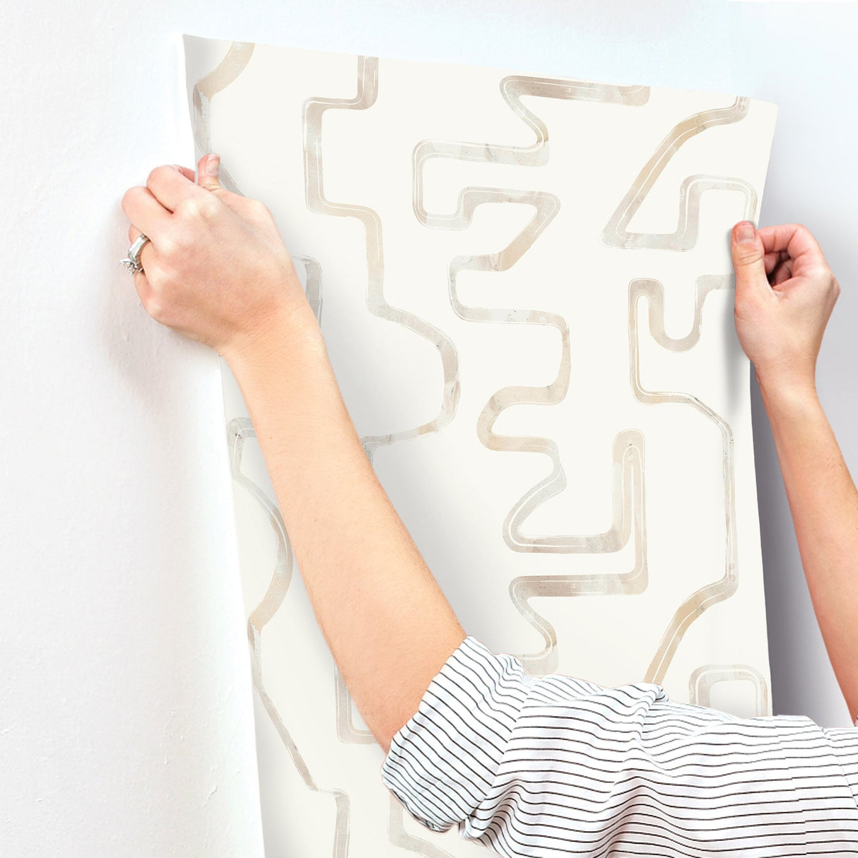 Abstract Aura Caramel & Cream Wallpaper with Modern Geometric Watercolor Lines - York AG2052