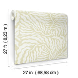 Fern Fronds Light Green & White Wallpaper with Modern Botanical Pattern - York AG2065