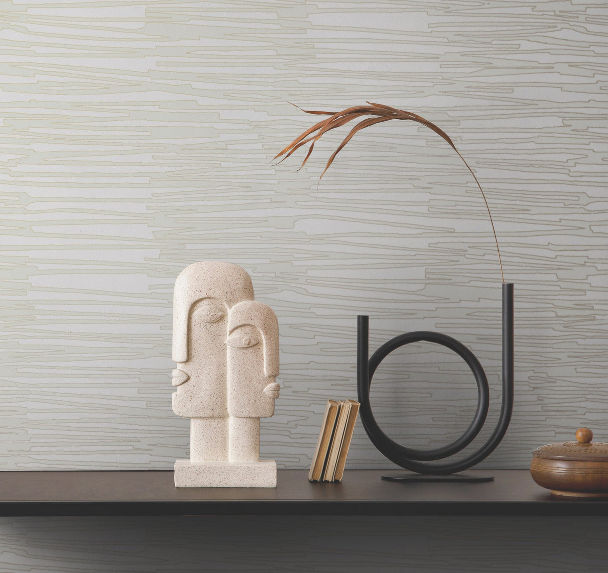 Water Reed Thatch Ivory & Glint Wallpaper with Metallic Modern Bohemian Pattern - York AG2096