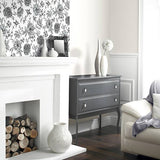 Della Black by Arthouse Floral Trail Wallpaper – Brewster Home Fashions AH692507
