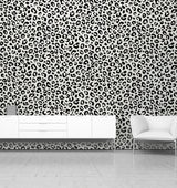 Dinah Black by Arthouse Leopard Print Wallpaper – Brewster Home Fashions AH921801