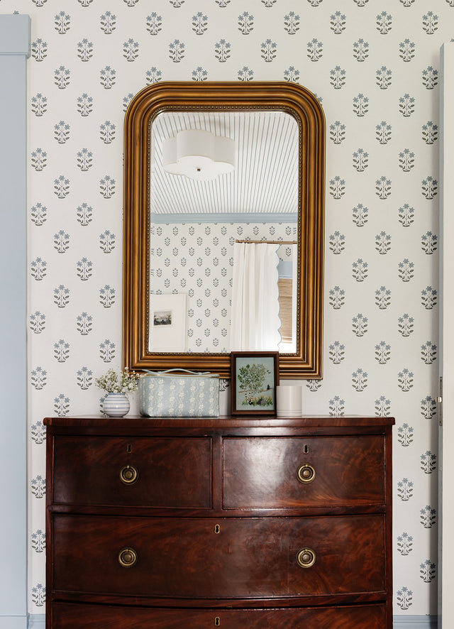 Oliver Heather Simple Stripe Wallpaper with Pinstripe Pattern and Farmhouse Style - AST4970