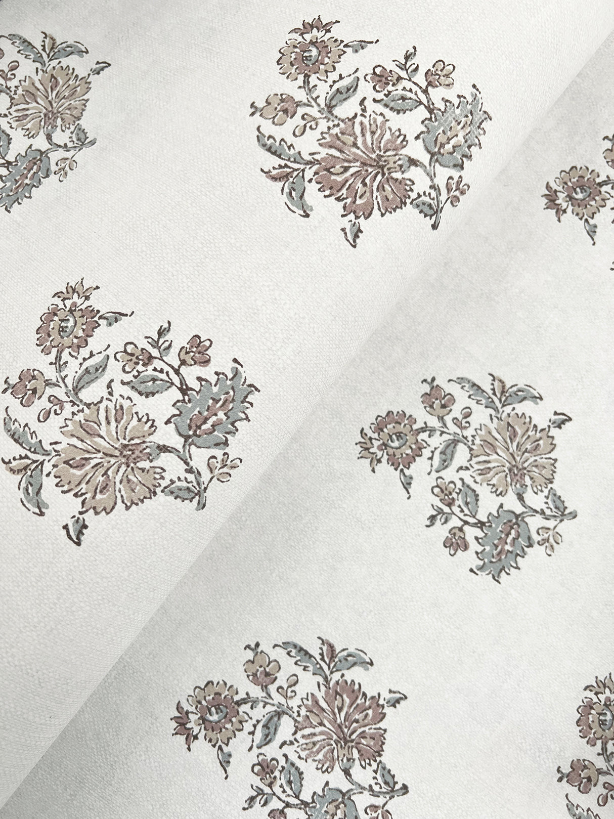 Overbrook Plum by Erin Gates Bouquet Toss Wallpaper – A-Street Prints AST6358