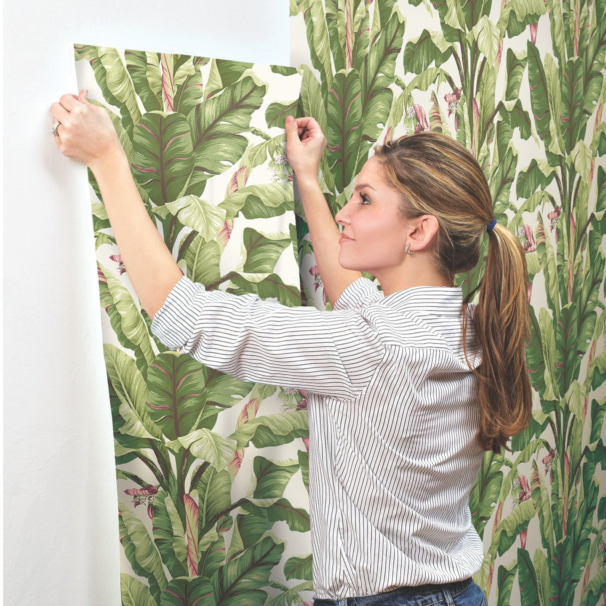 Banana Leaf Dark Brown & Pink Wallpaper with Tropical Botanical Leaf Motif - York AT7067