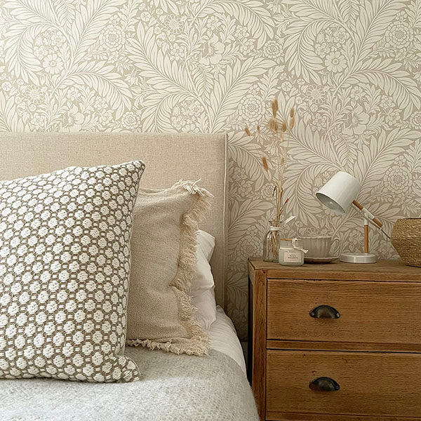 Florence Neutral Leaf Wallpaper by Belgravia Decor- Brewster Home Fashions BG722