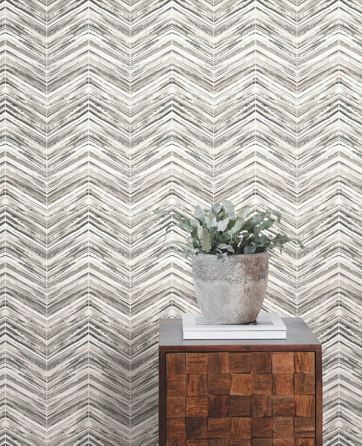 Petite Watercolor Chevron Black & White Wallpaper with Geometric Watercolor Chevron Pattern - York BW3911